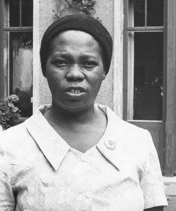 June Chabaku, B&W portrait photo