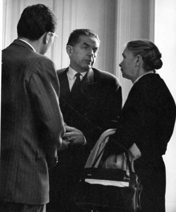 Michel Sentis,Edmond Michelet,Irène Laure