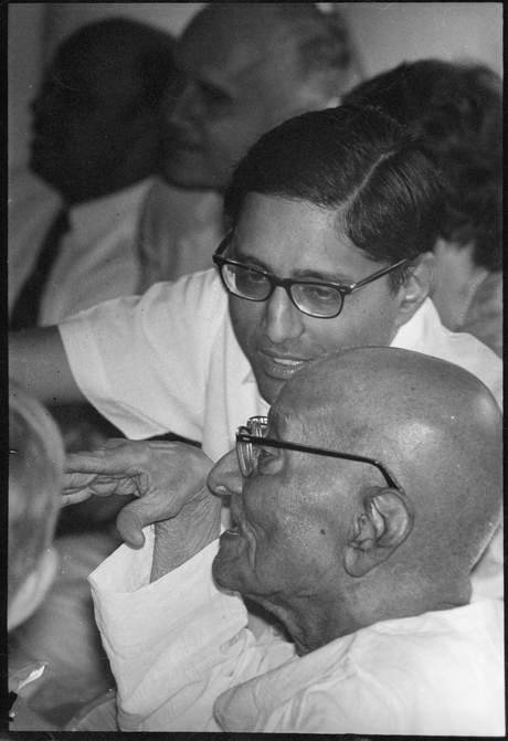 Rajmohan Gandhi, Chakravarti Rajagopalachari, B&W portrait photo