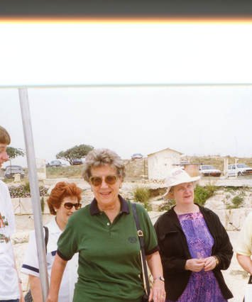 John Everington, Theri Grandy, Jean Everington, Venera Rutishauser, Maroula Stephou(back), B&W portrait photo